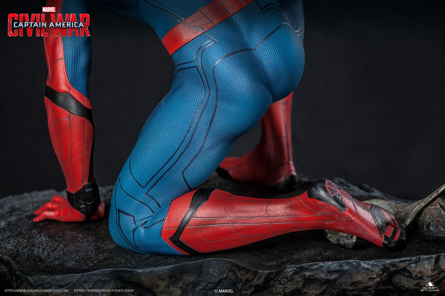 Queen Studios Spider-Man 1/4 Scale Captain America: Civil War Statue (Premium Edition)