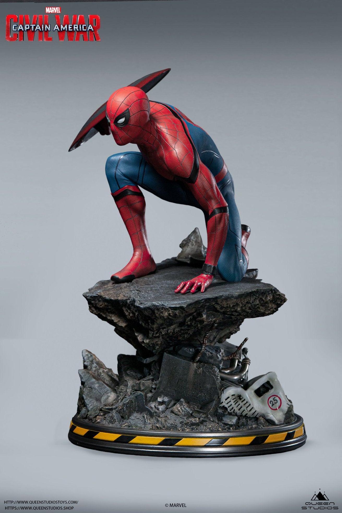 Queen Studios Spider-Man 1/4 Scale Captain America: Civil War Statue (Premium Edition)