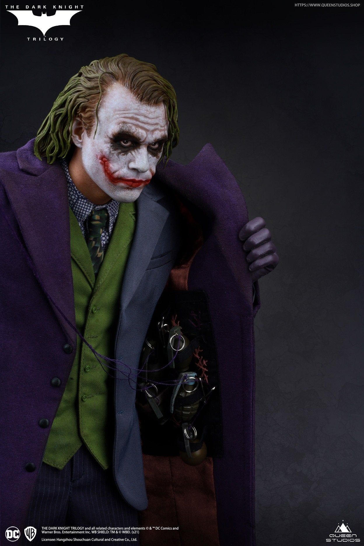 Queen Studios The Dark Knight  Heath Ledger Joker 1:4 Scale Collectible Statue (Standard Edition)(Sculpted Hair)