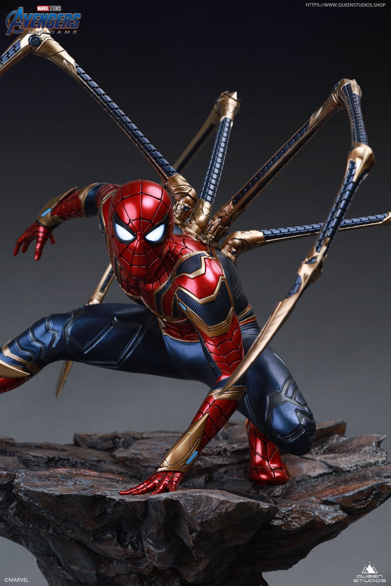 Queen Studios Iron Spider-Man 1/4 Scale Statue (Deluxe Version)