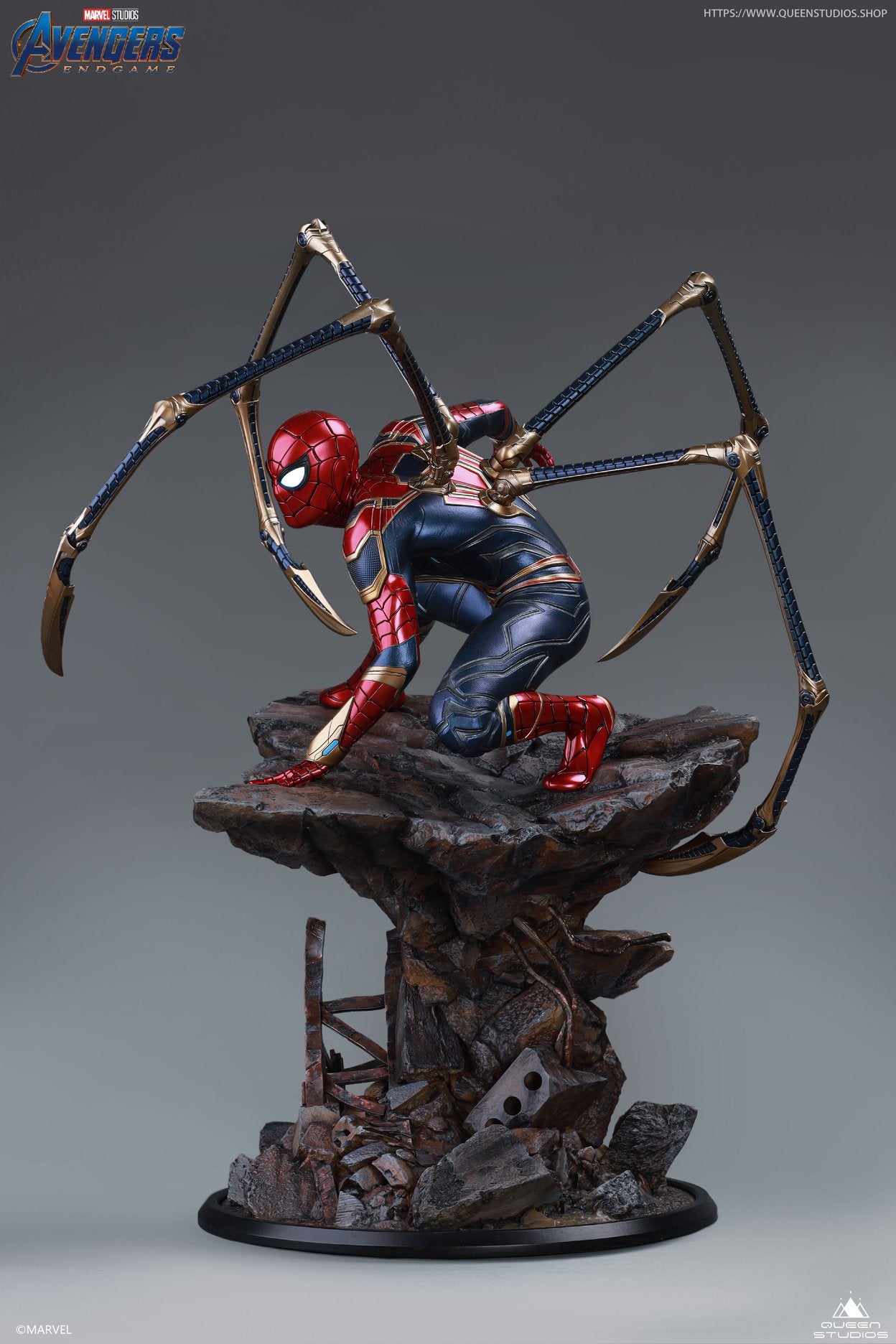 Queen Studios Iron Spider-Man 1/4 Scale Statue (Deluxe Version)