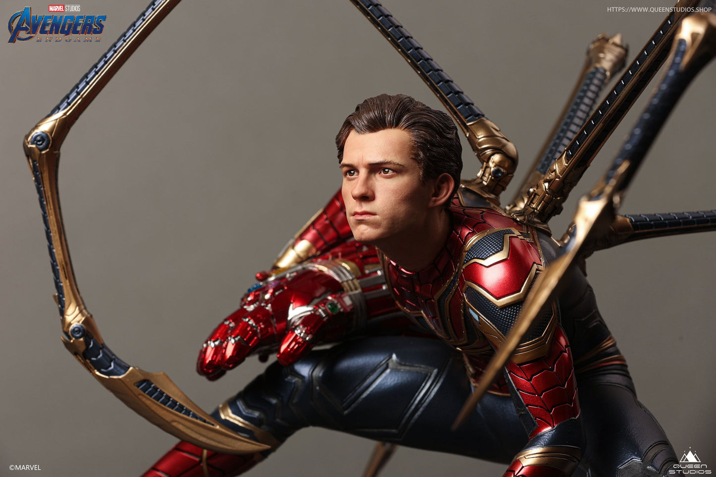 Queen Studios Iron Spider-Man 1/4 Scale Statue (Deluxe Version)