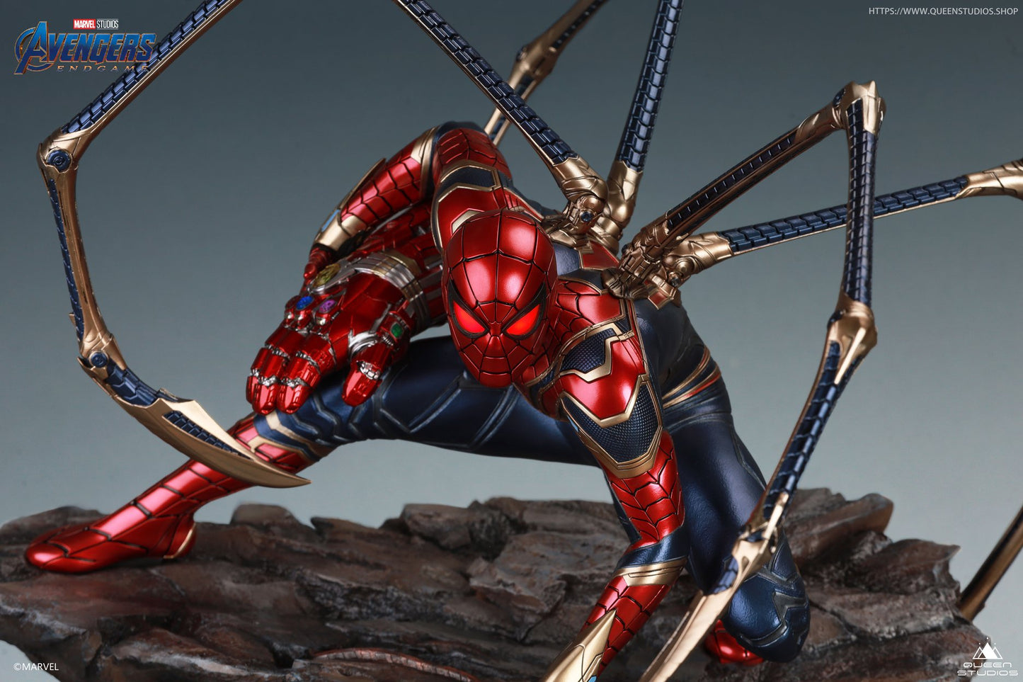 Queen Studios Iron Spider-Man 1/4 Scale Statue (Deluxe Version)