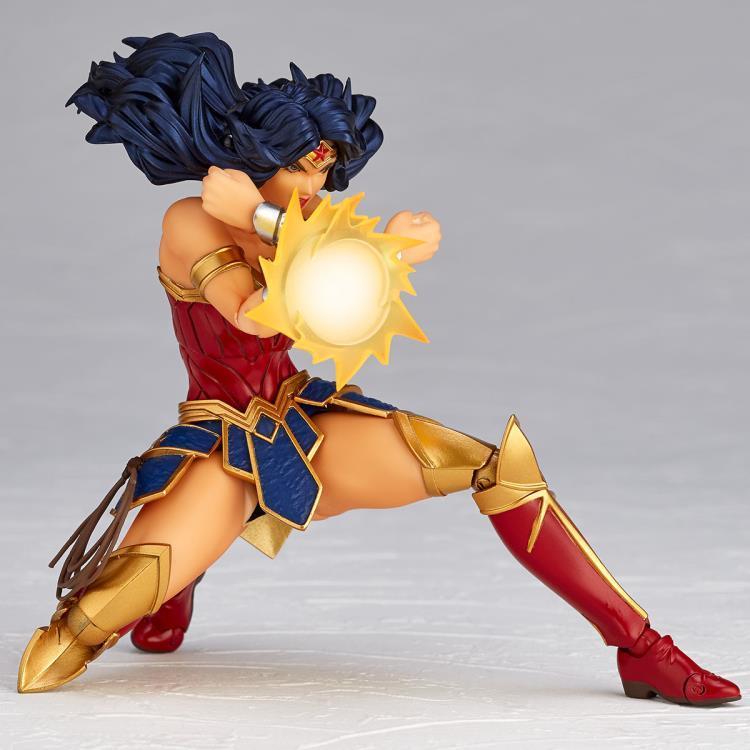 Kaiyodo DC Comics Amazing Yamaguchi Revoltech No.017 Wonder Woman