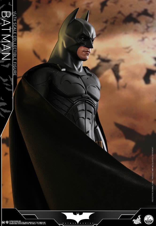 Hot Toys Batman Begins - Batman 1/4th scale QS009