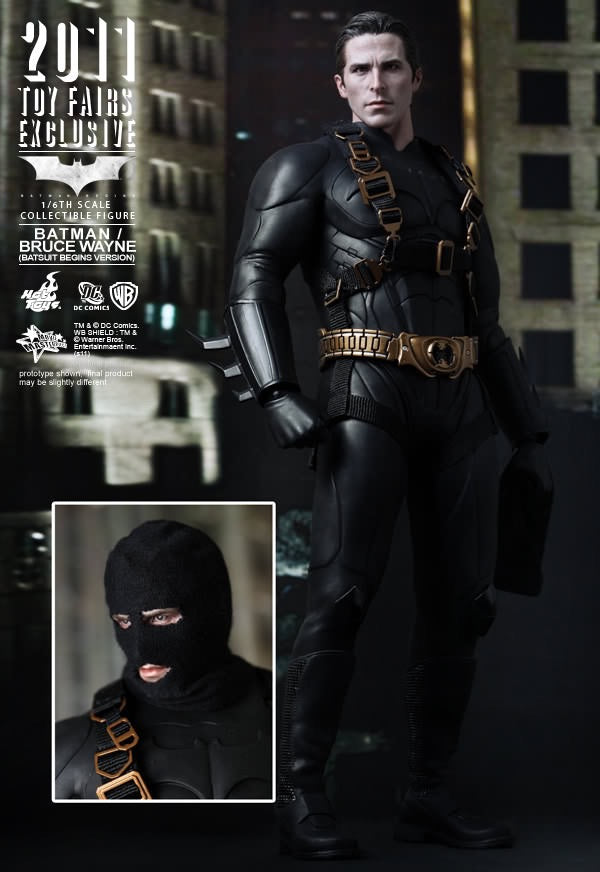 Hot Toys Batman Begins - Batman/ Bruce Wayne (Batsuit Begins Version) MMS155