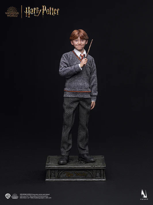 InArt Weasley 1:6 Scale Collectible Figure (Standard Version)