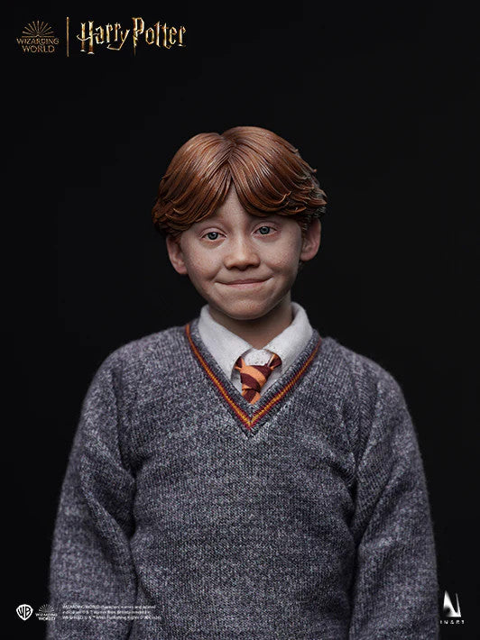 InArt Weasley 1:6 Scale Collectible Figure (Standard Version)