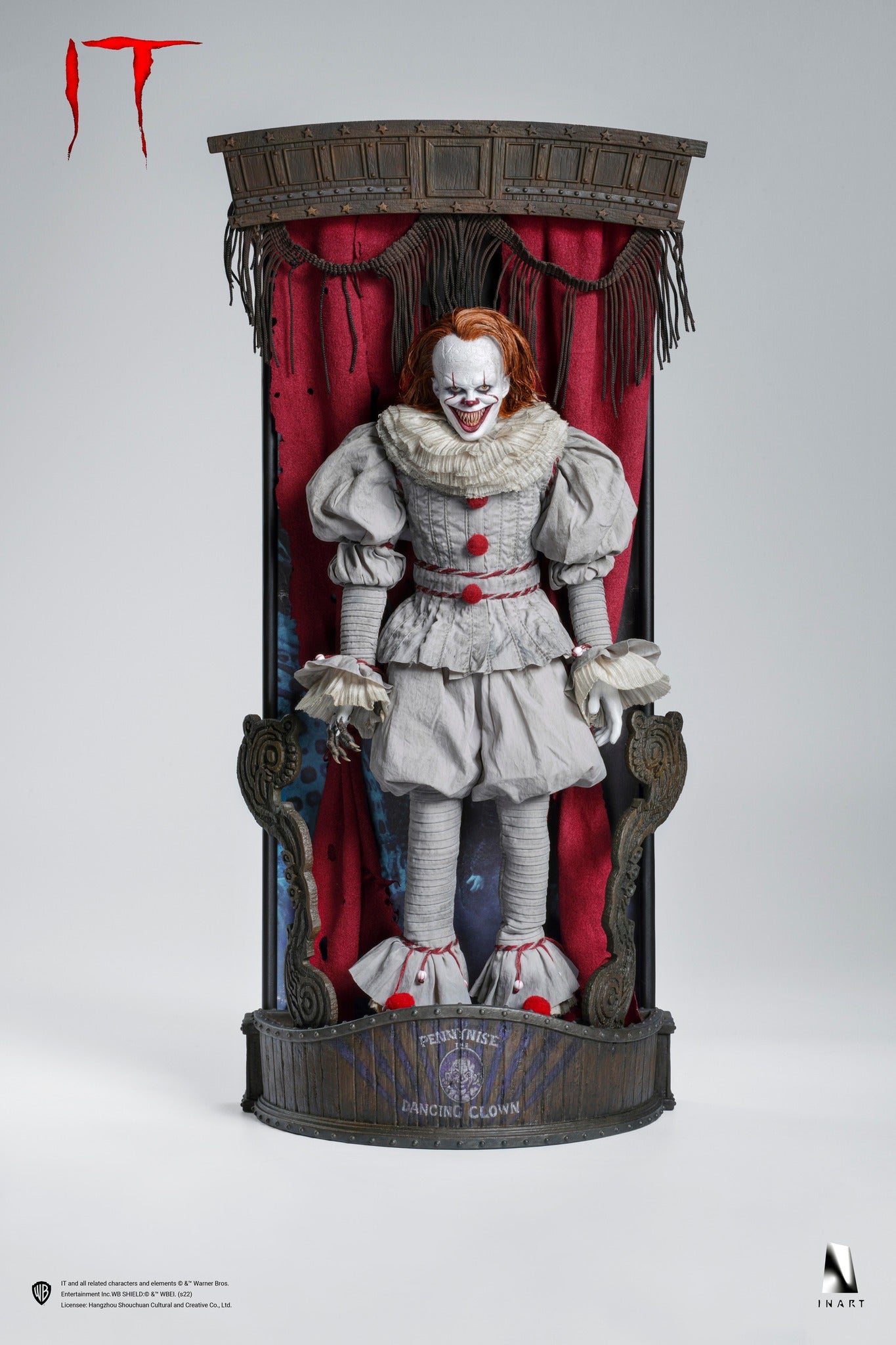 InArt IT Chapter - Pennywise 1/6th Scale Collectible Figure (Deluxe Edition)