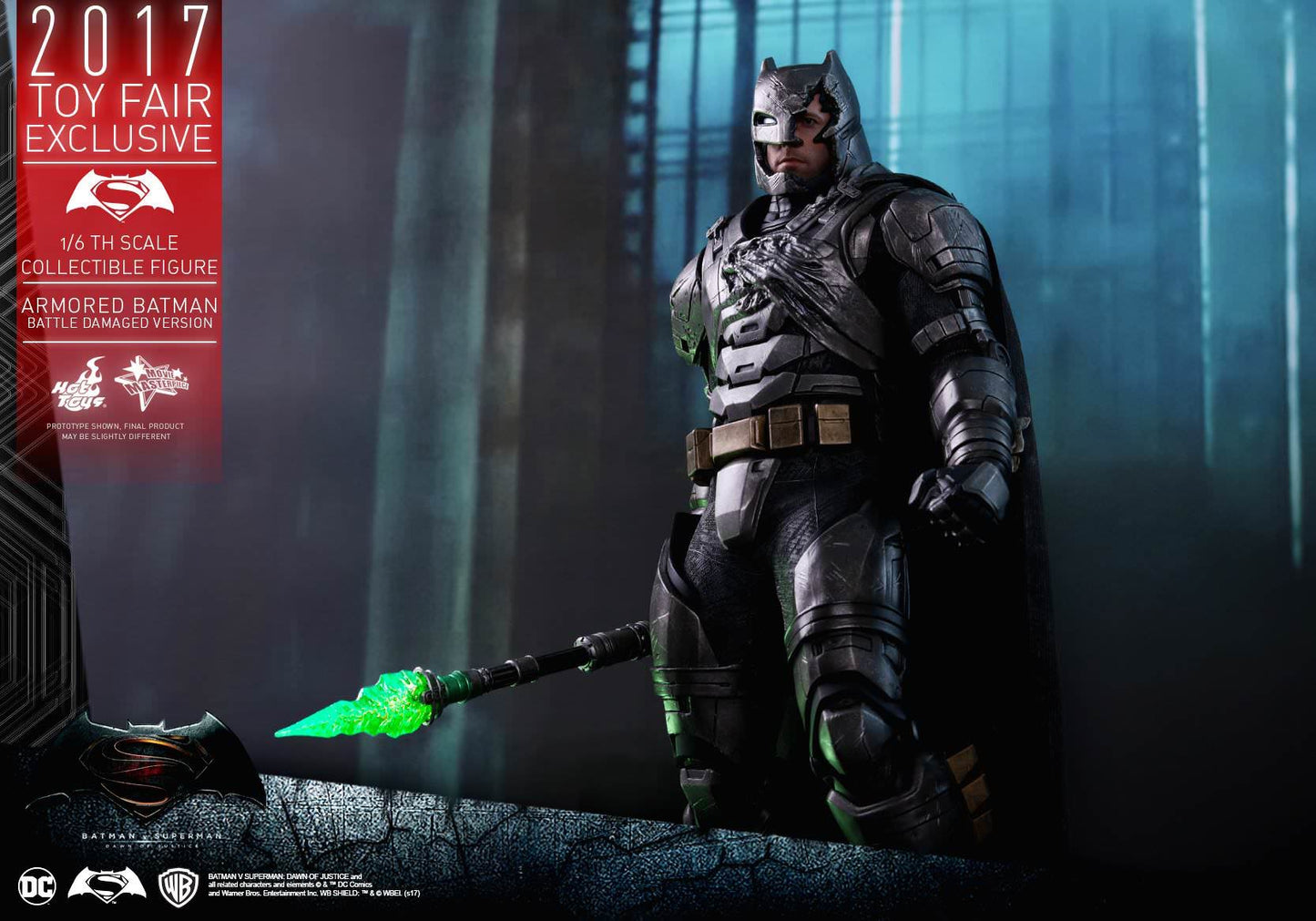 Hot Toys Batman v Superman: Dawn of Justice - Armored  (Battle Damaged Version) MMS417