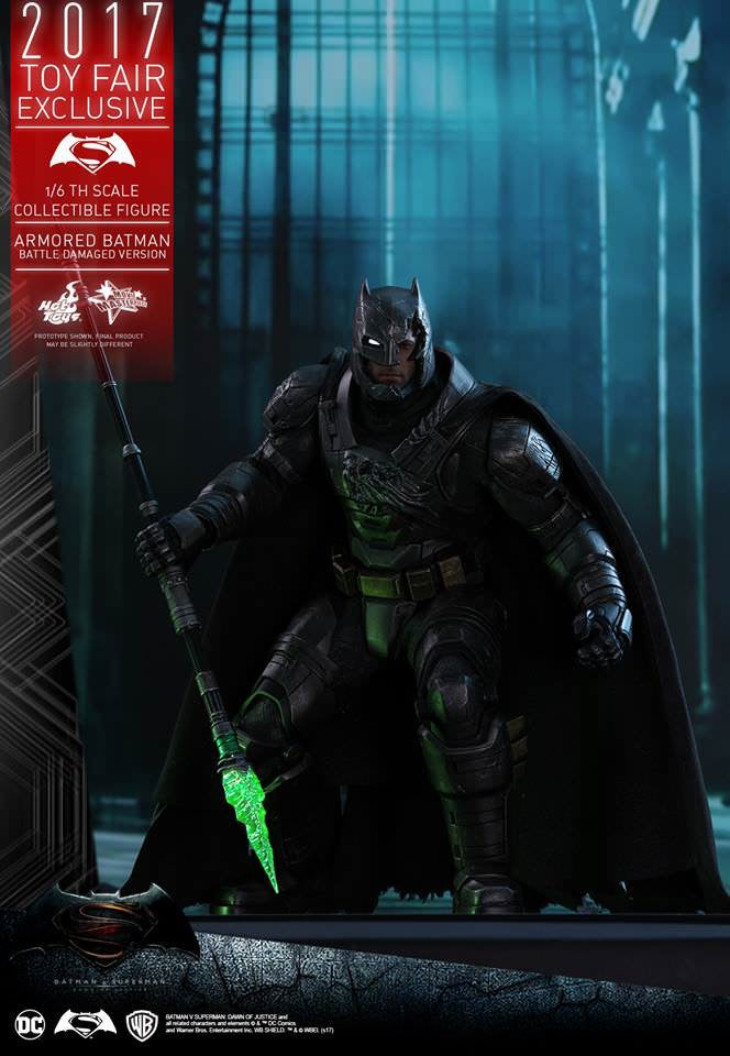 Hot Toys Batman v Superman: Dawn of Justice - Armored  (Battle Damaged Version) MMS417