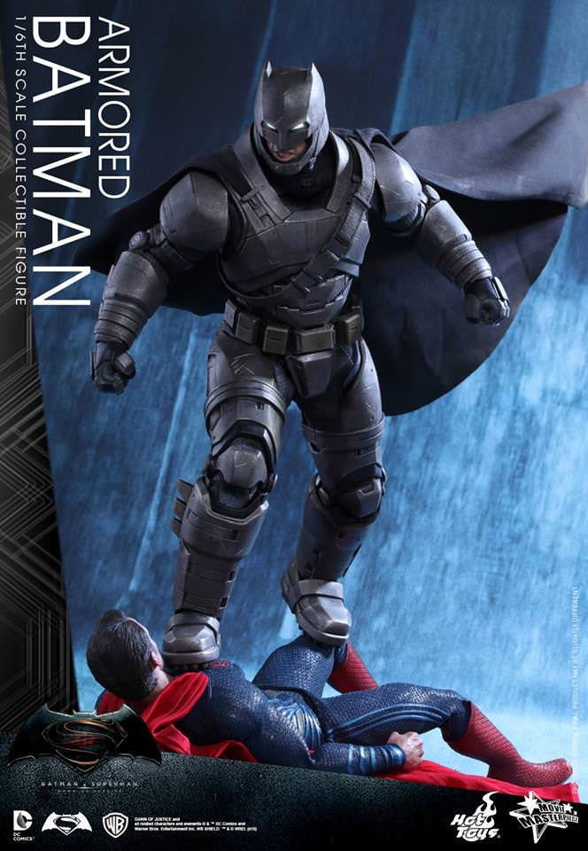 Hot Toys Batman v Superman: Dawn of Justice - Armored MMS349