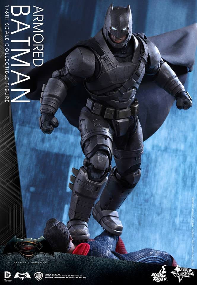 Hot Toys Batman v Superman: Dawn of Justice - Armored MMS349