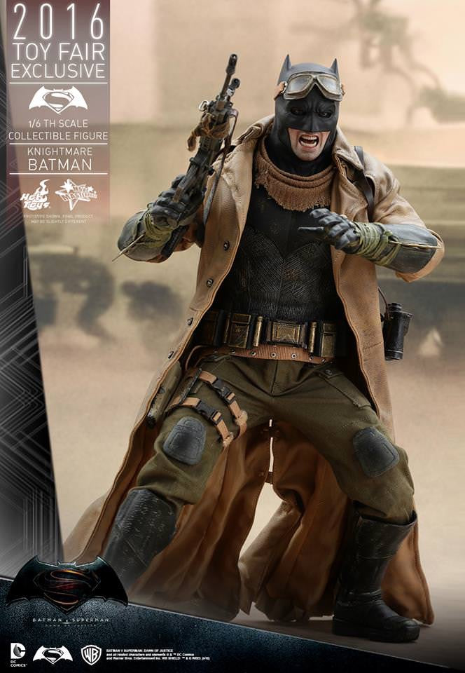 Hot Toys Batman V Superman: Dawn Of Justice : Knightmare Batman MMS372