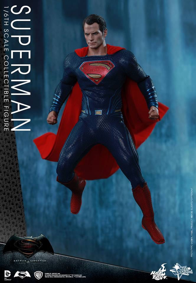 Hot Toys Batman v Superman: Dawn of Justice : Superman (Exclusive Edition) MMS343