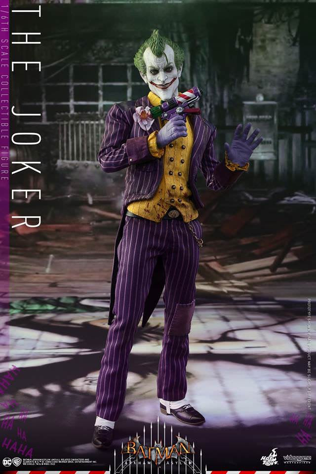 Hot Toys Batman: Arkham Asylum - The Joker VGM27