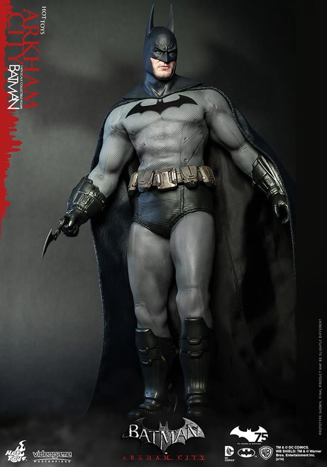 Hot Toys Batman: Arkham City - Batman VGM18