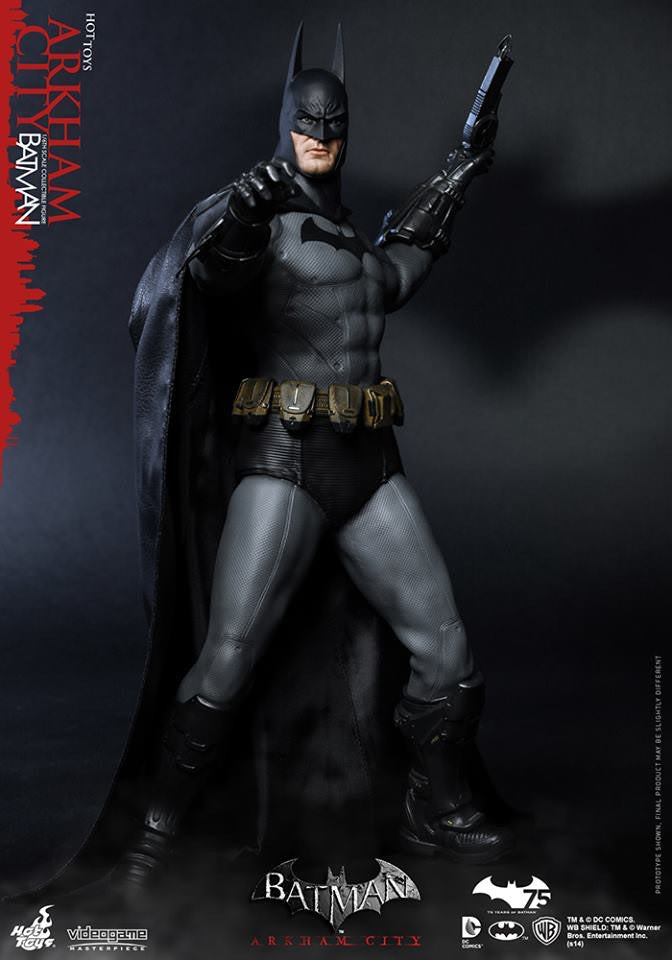 Hot Toys Batman: Arkham City - Batman VGM18