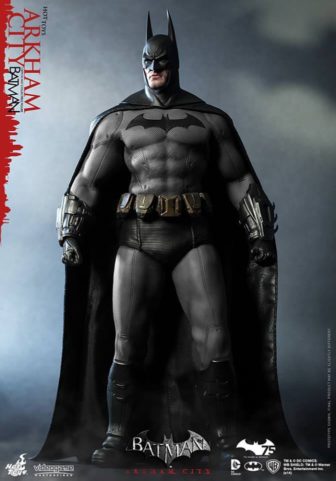 Hot Toys Batman: Arkham City - Batman VGM18