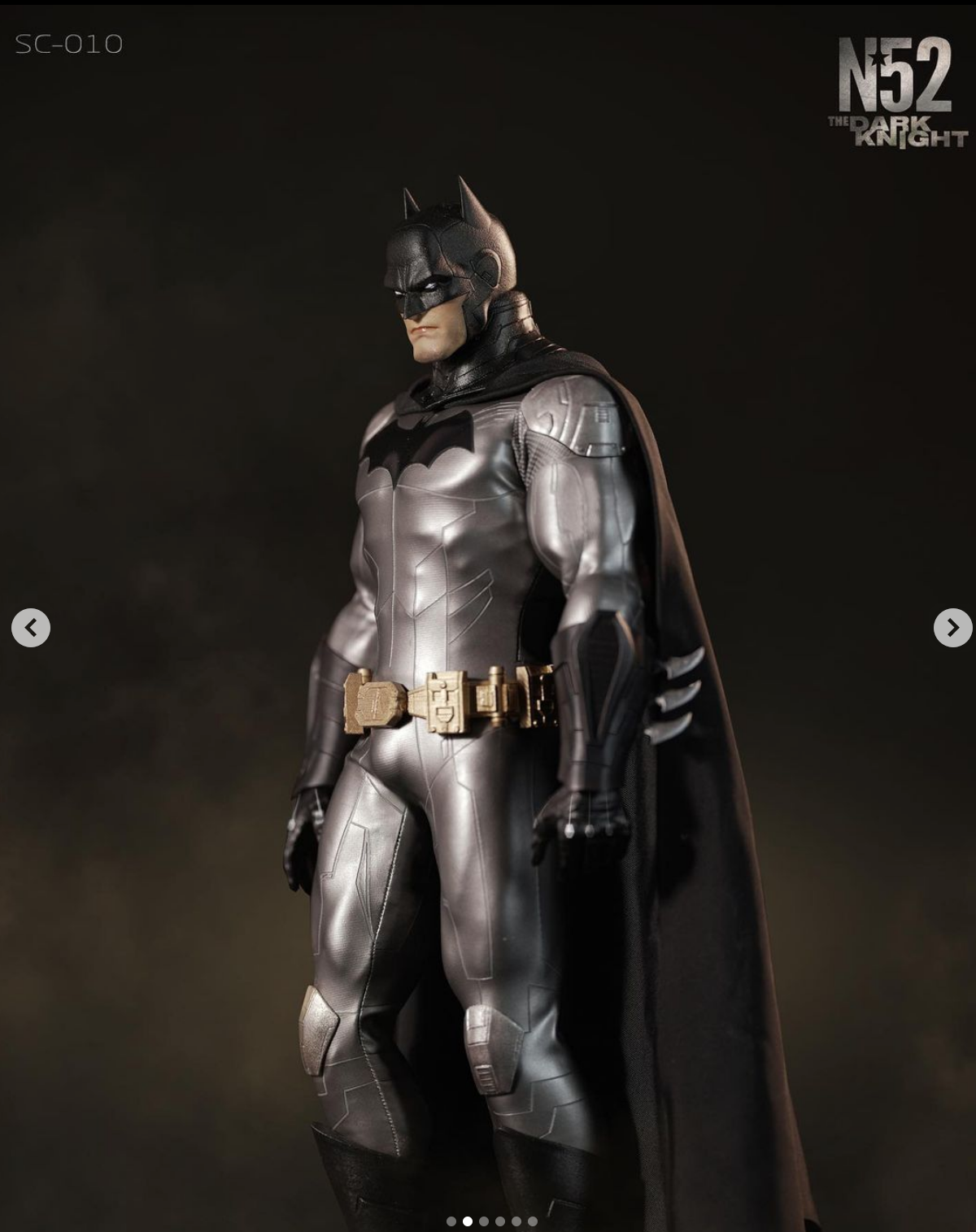 SSR Studios New52 Darkknight 1:6 Scale Collectible Figure