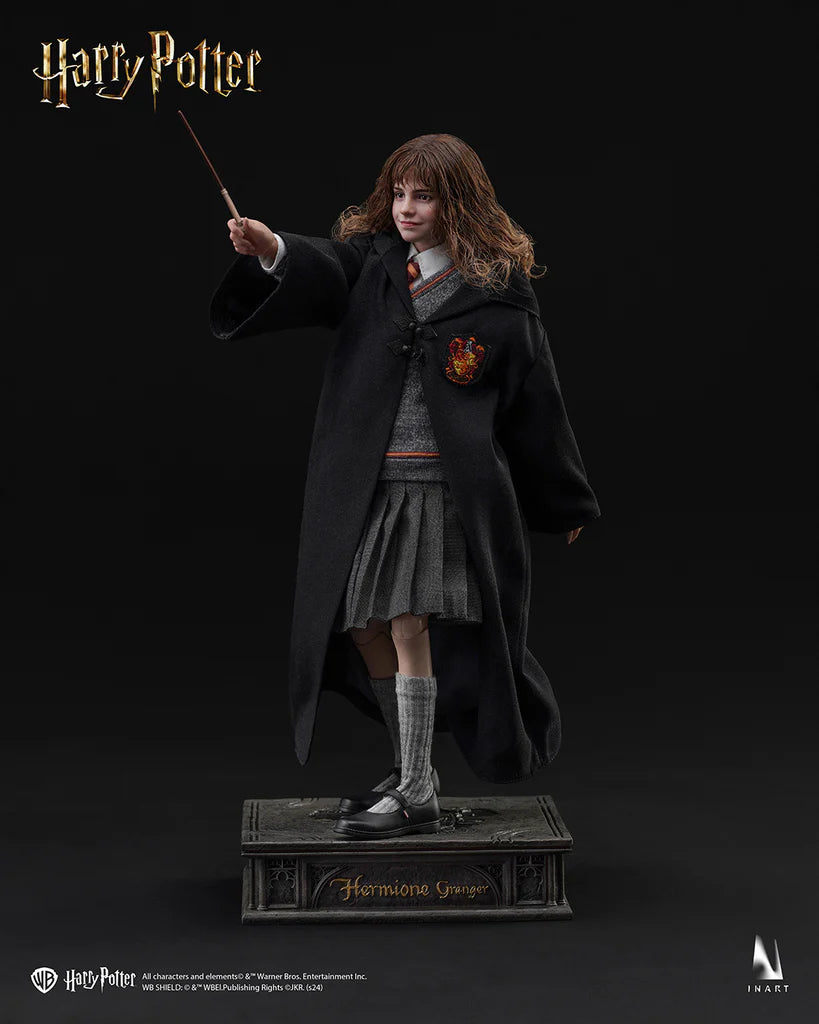 InArt Harry Potter and the Philosopher’s Stone - Hermione Granger 1:6 Collectible Figure (Rooted Hair)