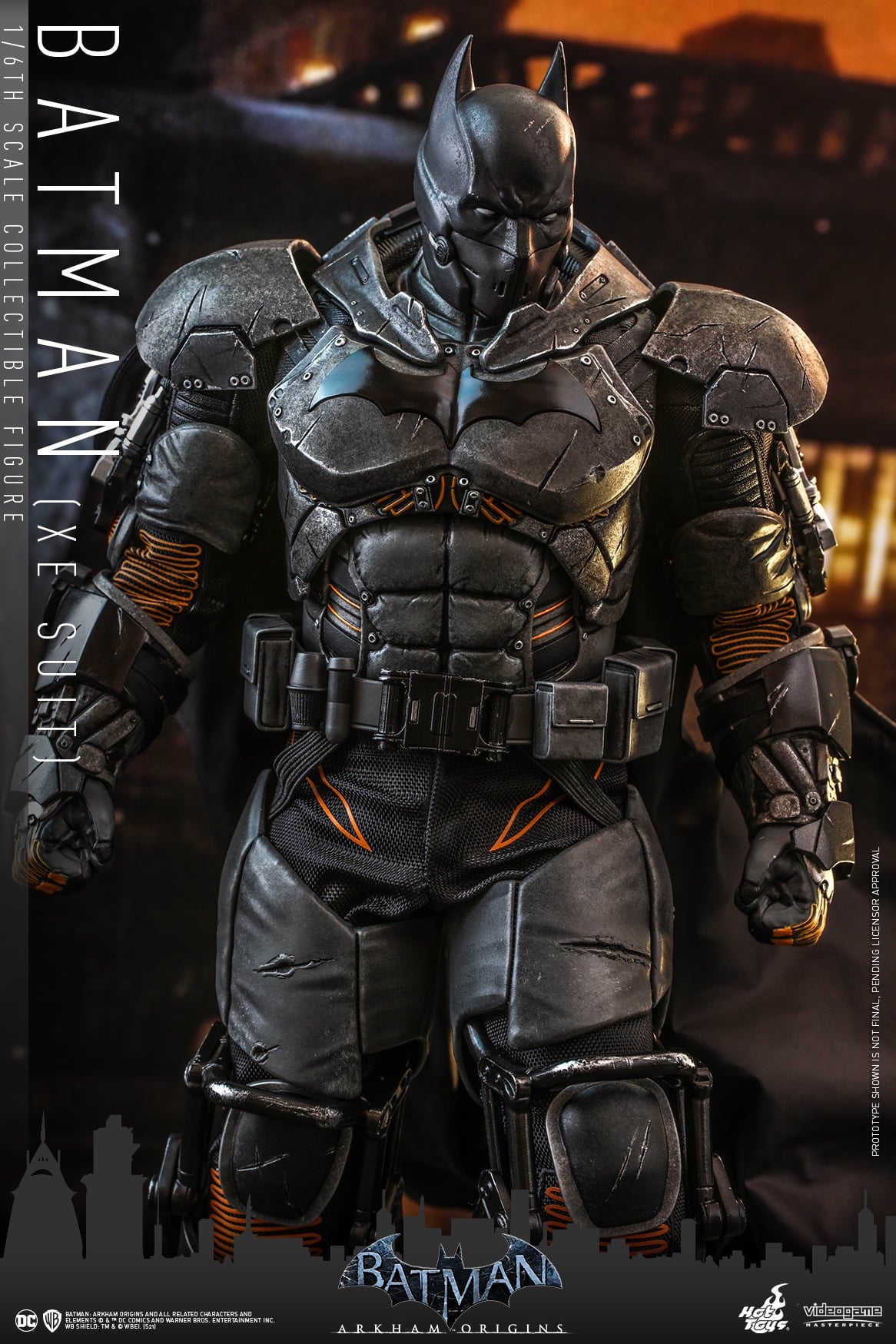 Hot Toys Batman: Arkham Origins Batman (Xe Suit) 1:6th Scale Collectible Figure (Special Edition)VGM52B