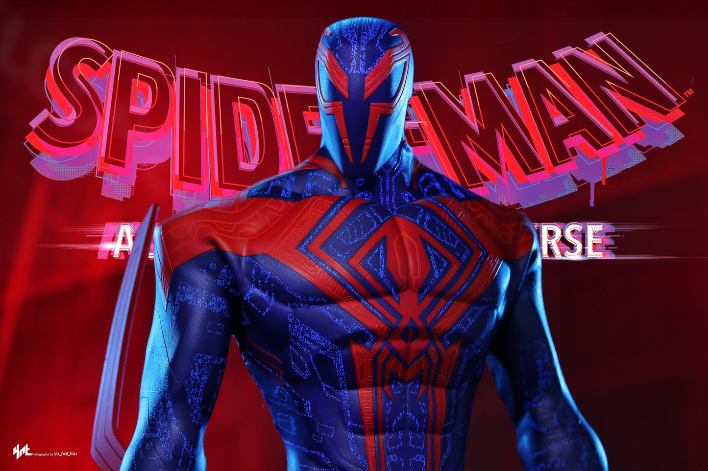 Hot Toys Spider-Man: Across the Spider-Verse - Spider-Man 2099 1:6th Scale Collectible Figure MMS711