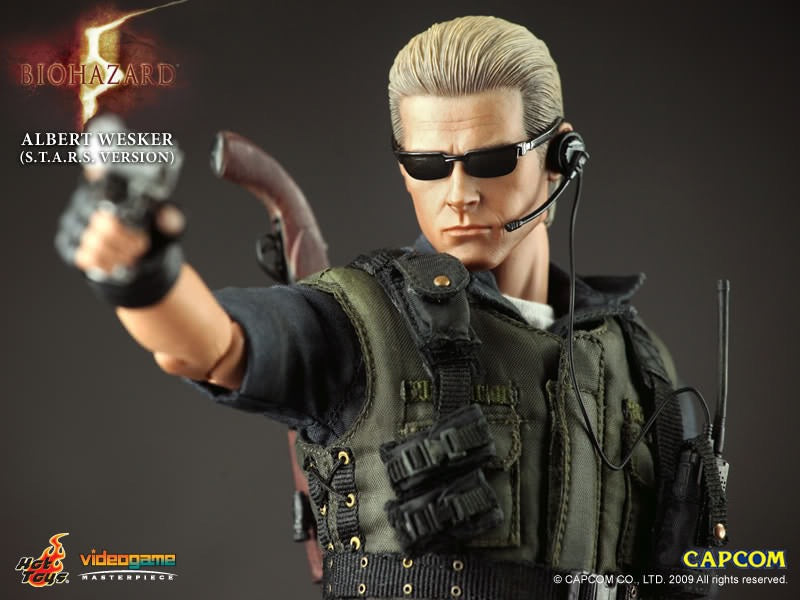 Hot Toys Biohazard 5 - Albert Wesker (STARS Version) VGM10