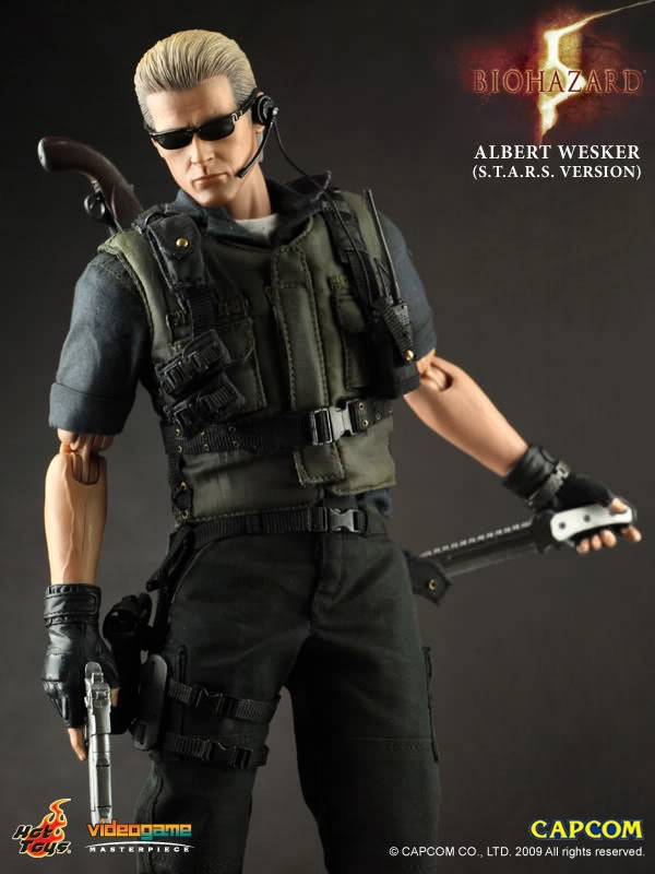 Hot Toys Biohazard 5 - Albert Wesker (STARS Version) VGM10