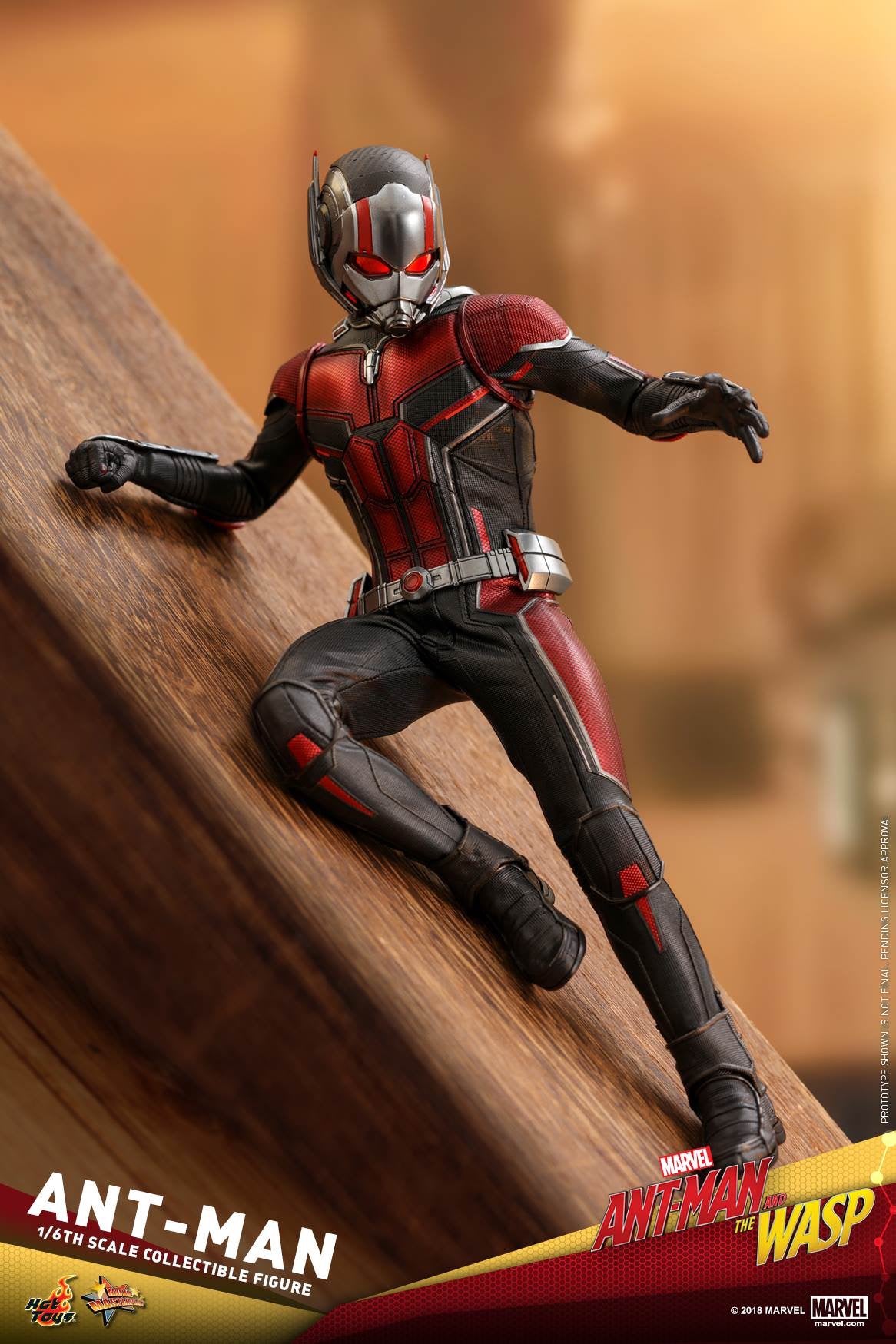 Hot Toys Ant-Man and the Wasp --- Ant-Man MMS497