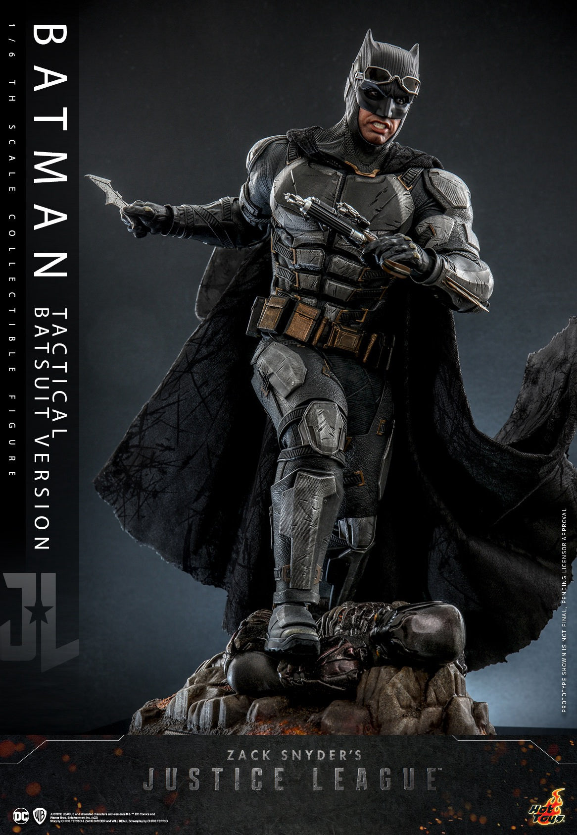 Hot Toys "Zack Snyder's Justice League" 1:6 Scale Batman (Tactical Batsuit Version) Collectible Figure TMS085