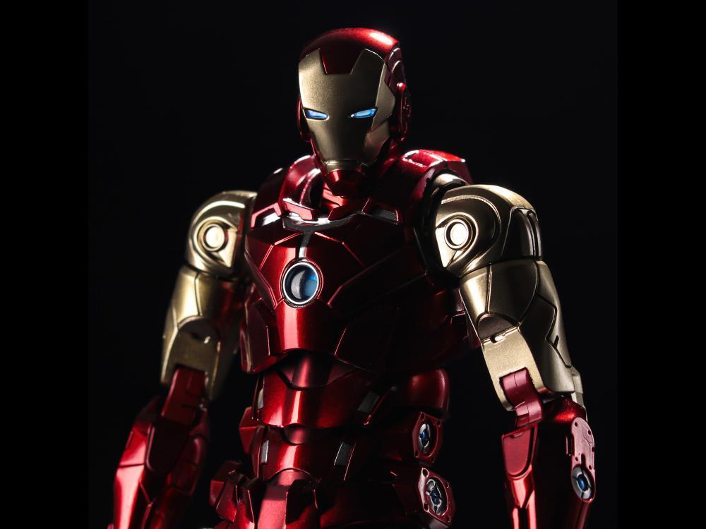 Sentinel Marvel Fighting Armor Iron Man Figure