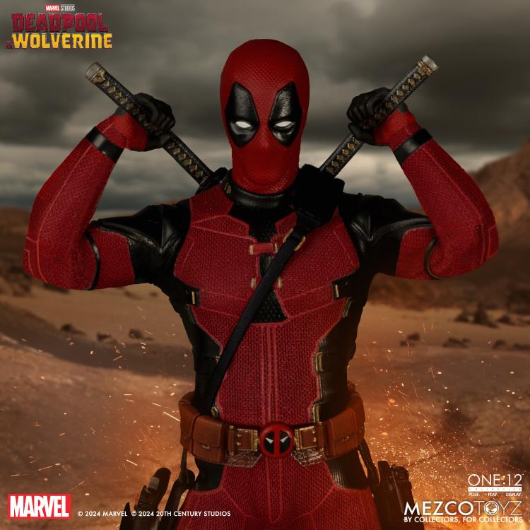 Mezco Toyz Deadpool &amp; Wolverine One: Deadpool (Deluxe Edition)1:12 Scale Collectible Figure 76213