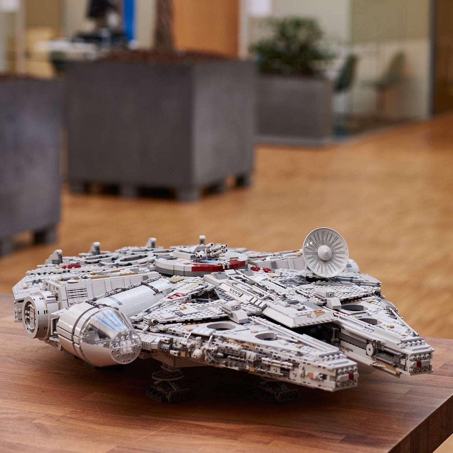 Lego Star Wars Millennium Falcon