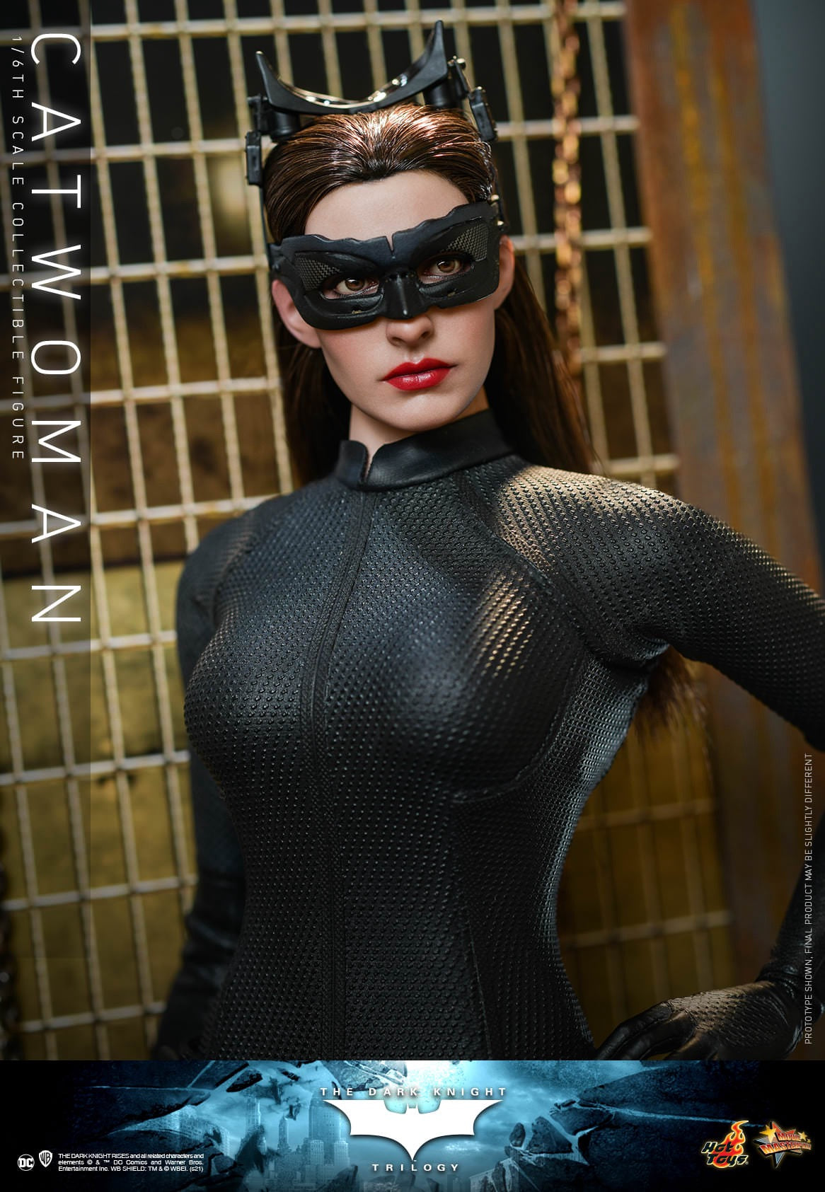 Hot Toys 1:6 Scale The Dark Knight Trilogy - Catwoman Collectible Figure MMS627