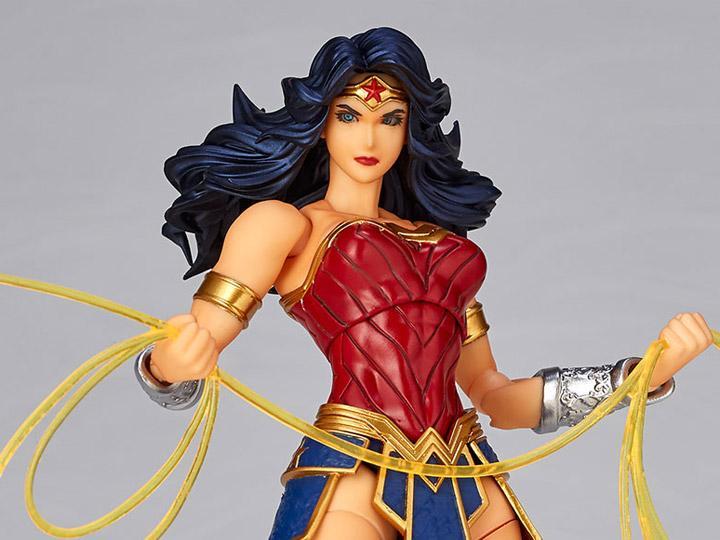 Kaiyodo DC Comics Amazing Yamaguchi Revoltech No.017 Wonder Woman