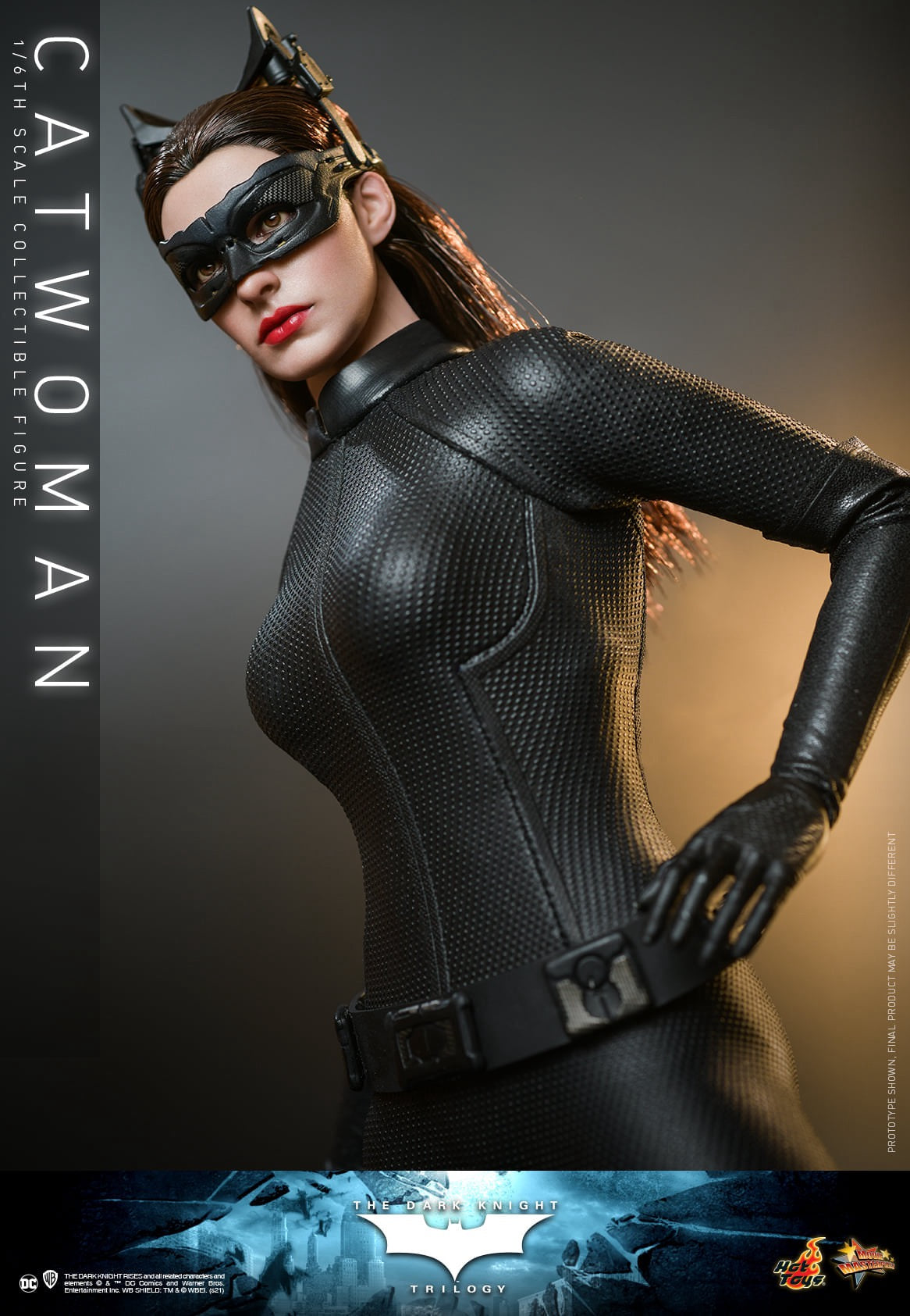 Hot Toys 1:6 Scale The Dark Knight Trilogy - Catwoman Collectible Figure MMS627