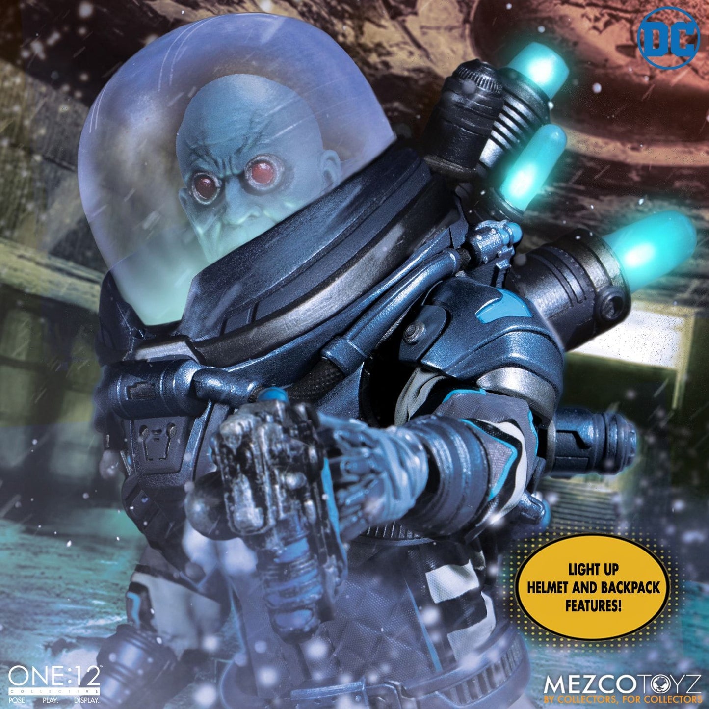 Mezco Toyz One: 12 Collective Mr Freeze Deluxe Edition