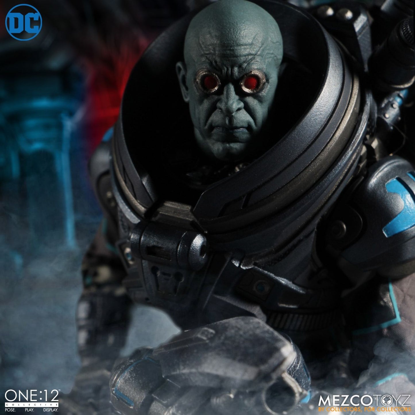 Mezco Toyz One: 12 Collective Mr Freeze Deluxe Edition