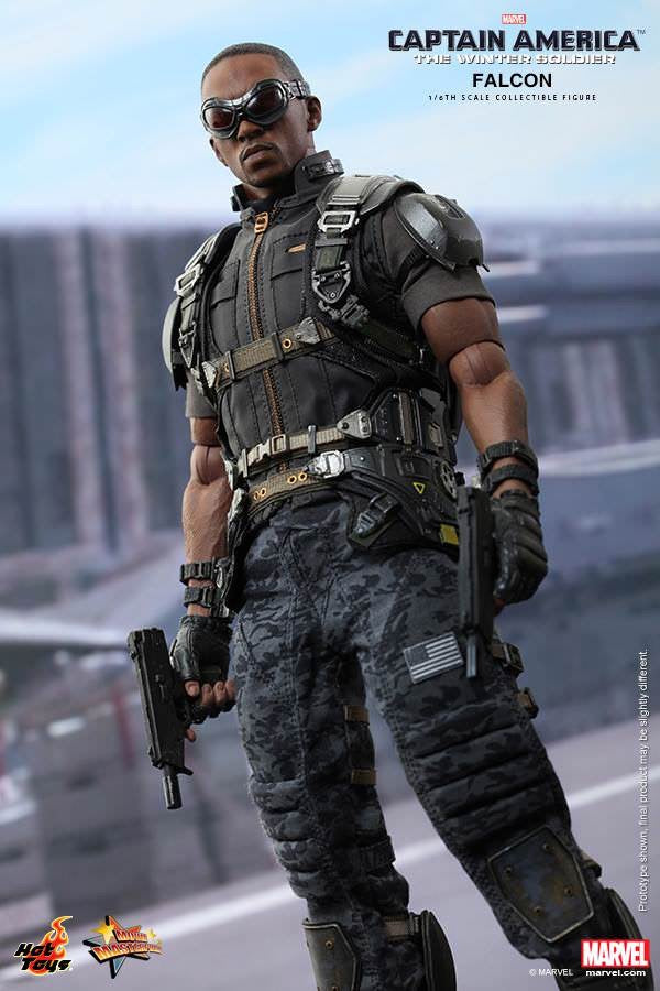 Hot Toys Captain America: The Winter Soldier -Falcon MMS245