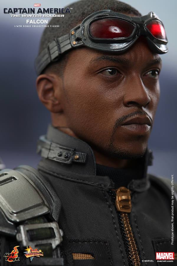 Hot Toys Captain America: The Winter Soldier -Falcon MMS245