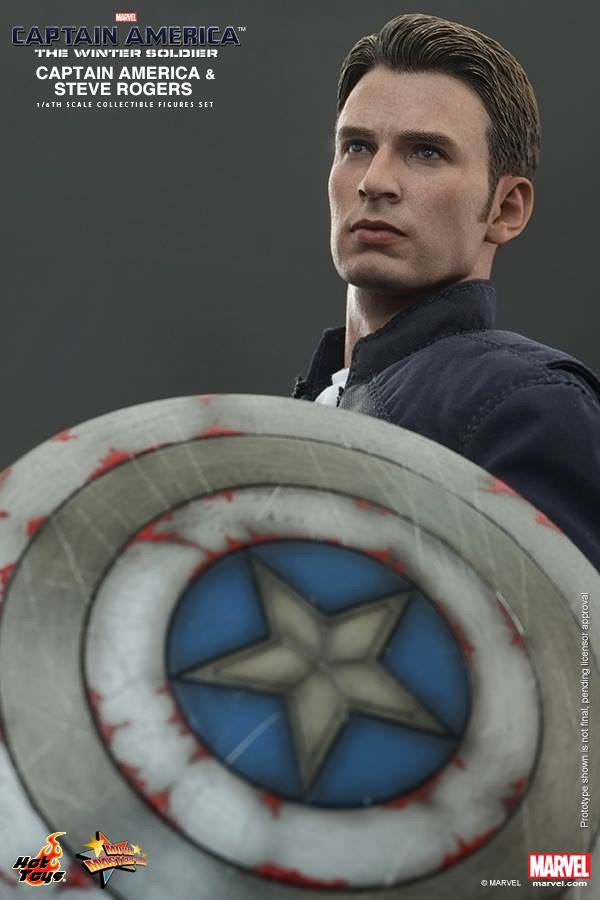 Hot Toys Captain America: The Winter Soldier Captain America &amp; Steve Rogers 1/6th Scale Collectible Figures Set MMS243