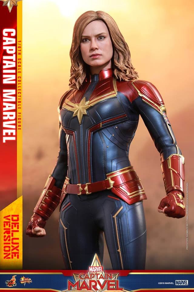 Hot Toys Captain Marvel - Captain Marvel (Deluxe Version) MMS522