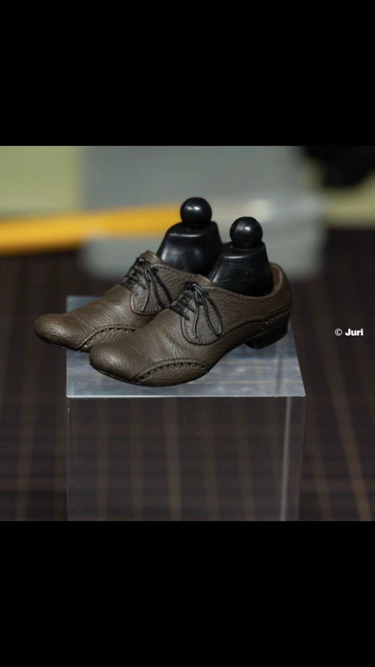 Topo Joker 1:6 Scale Brown Shoe