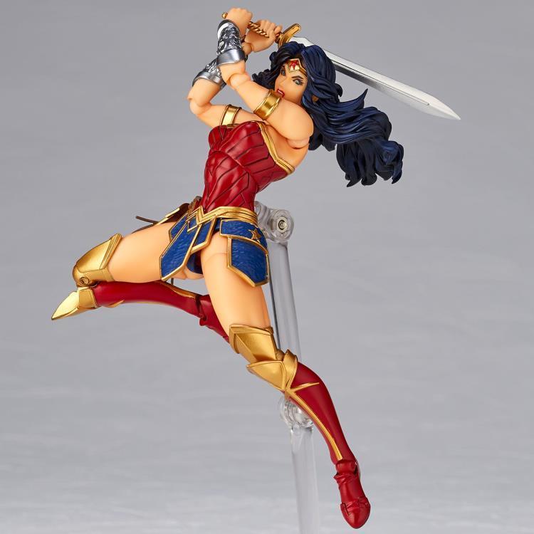 Kaiyodo DC Comics Amazing Yamaguchi Revoltech No.017 Wonder Woman