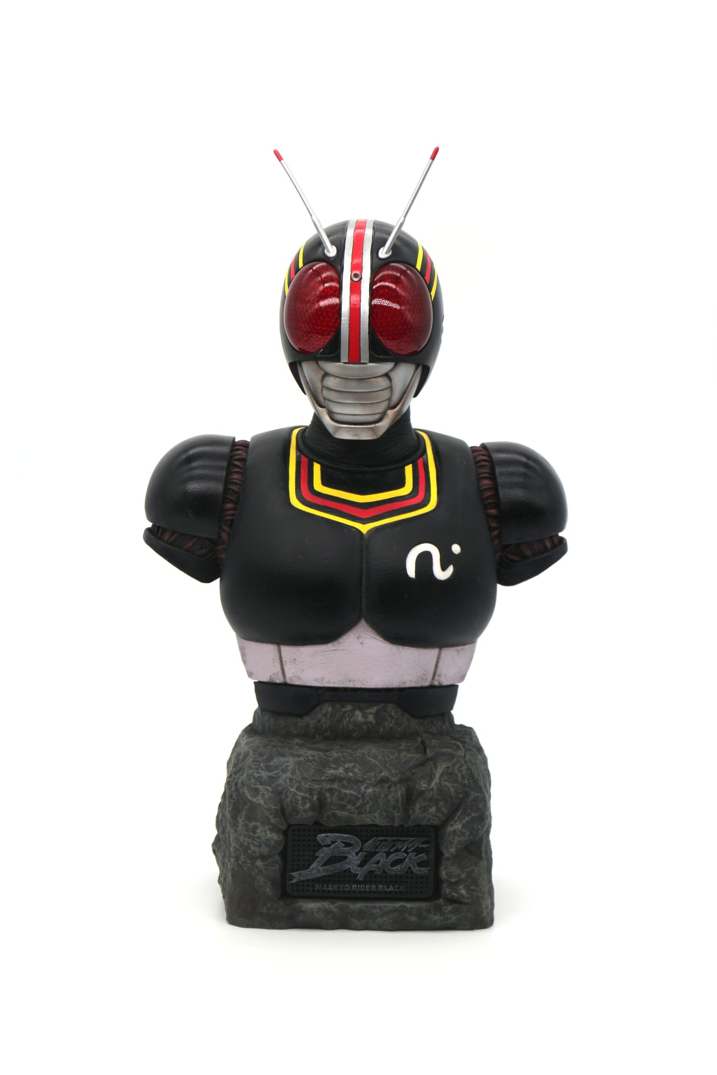 Toys Gallery Kaman Rider Black Bluetooth Speaker  1:3 Scale Collectible Bust