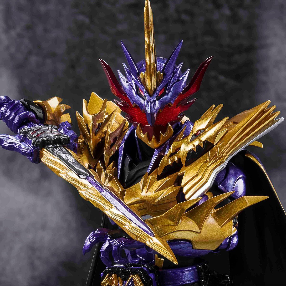 S.H.Figuarts KAMEN RIDER CALIBUR JAOU DRAGON