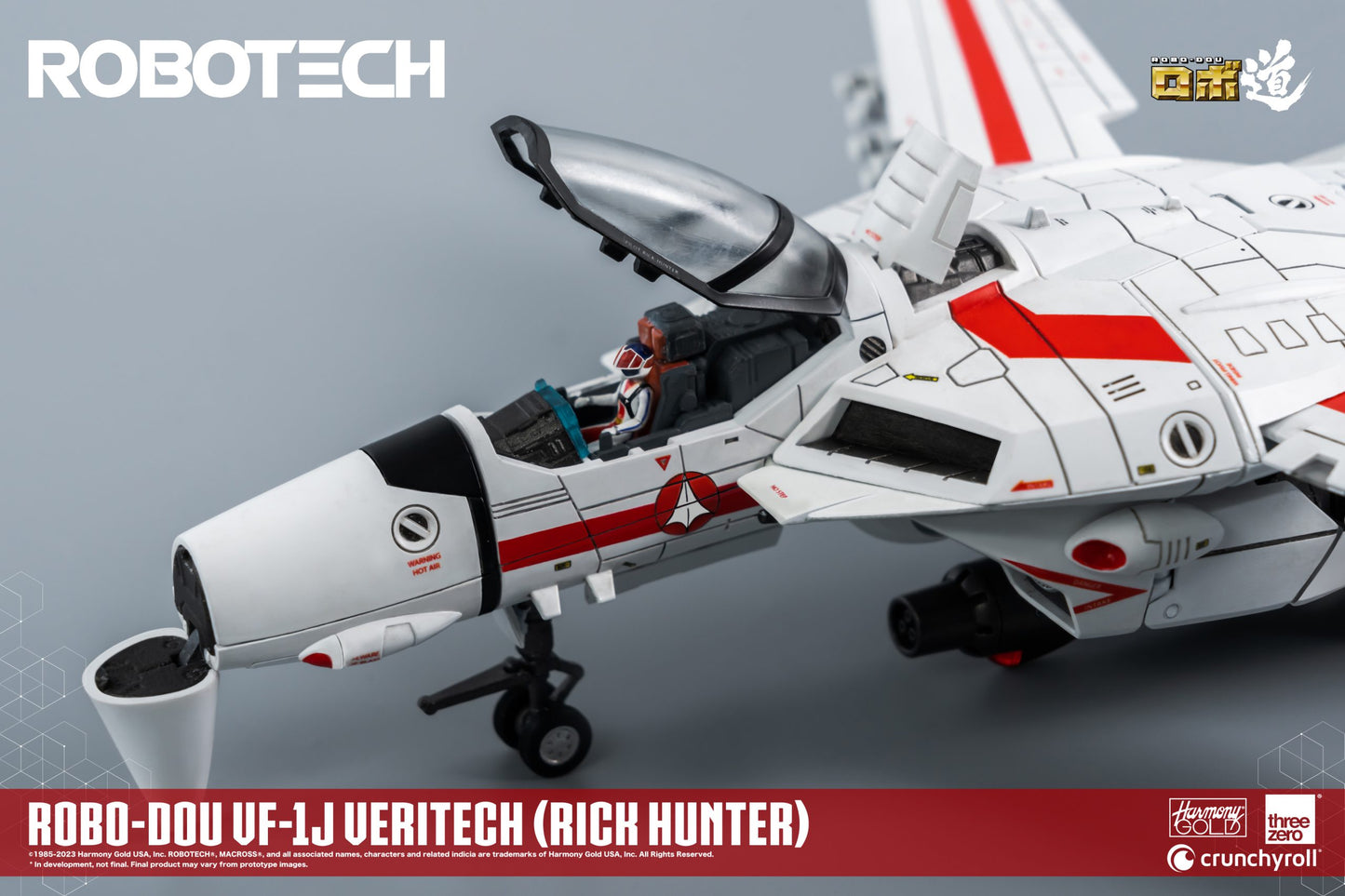 Threezero Robotech ROBO-DOU VF-1J Veritech (Rick Hunter)