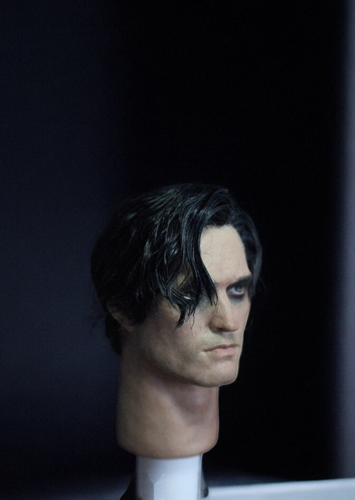 1:6 Scale Male Head Sculpture (Rooted Hair)