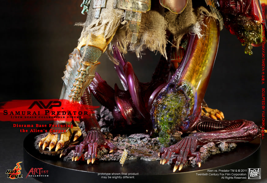 Hot Toys Alien vs. Predator - Samurai Predator With Diorama Base AC01